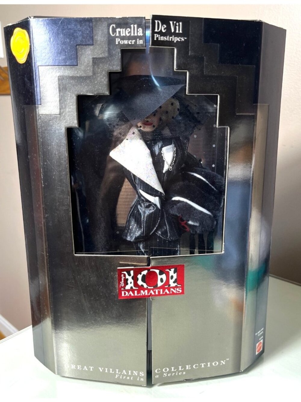 1996 Boxed Cruella De Vil Doll Great Villians Collection NRFB Sealed Collectors